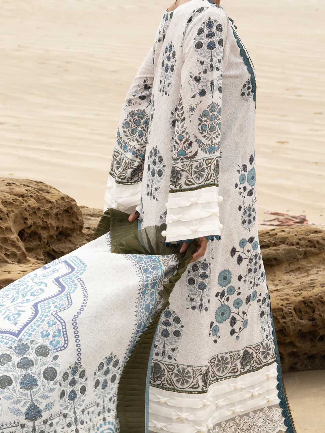 Teal Lawn 2Pc Unstitched - ALP-2PS-SLKD-UN-2257 - Image 3