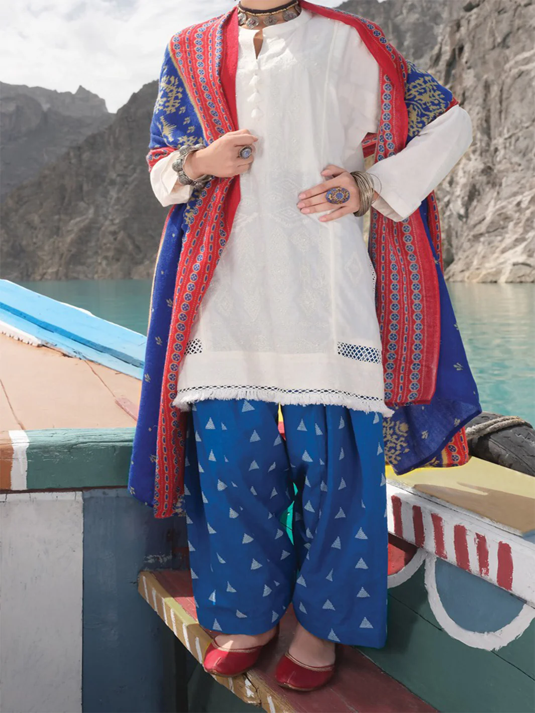 White Karandi 3Pc Unstitched - AWP-227